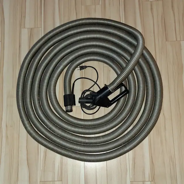 ❄️ Central Vacuum Electric Crushproof Hose❄️ in Vacuums in Edmonton - Image 2