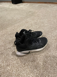 Men’s Nike shoes 