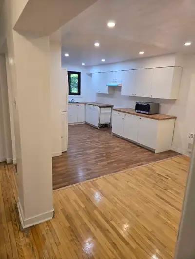 Appartement à louer 5 1/2, View more