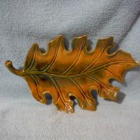 1970s leaf plate