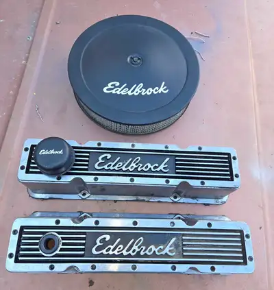 Located in Regina Edelbrock tall valve covers and 14" air cleaner for Small Block Chevy. (262-267-28...