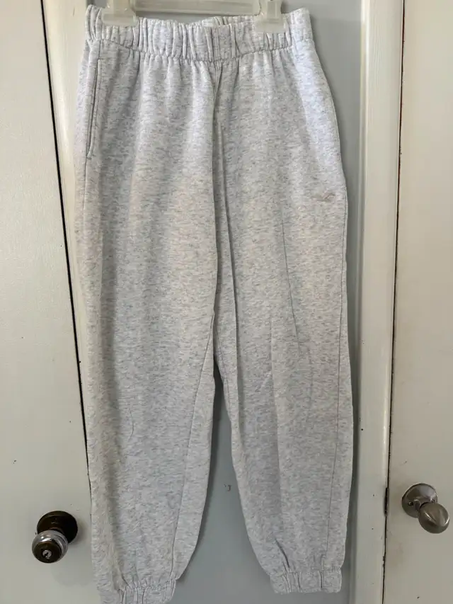 Hollister Grey Cuffed Sweatpants- XS