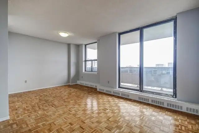 1 Bed 1 Bath Apartment in Long Term Rentals in Mississauga / Peel Region - Image 5