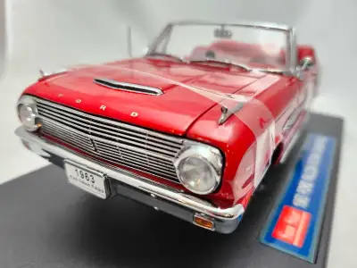 Rare BNIB Sun Star Model Developments Ltd. Item No. 4531 Ford Motor Company Official Licensed Produc...