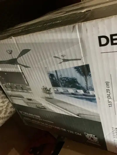 52” Ceiling fan - 6 speed, View more