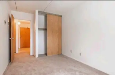 Renting one bedroom in a 2 bhk for the month of May only. Located in a very convenient location, wit...