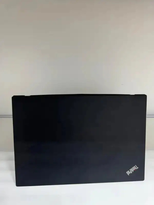sale for Lenovo T460 laptop i5-6th/8G RAM/256G SSD in Laptops in Markham / York Region - Image 2