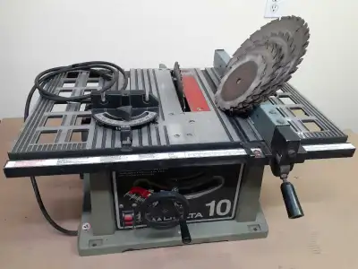 DELGTA 10 Views avec plusieirs lames. Contact par téléphone seulement. 450 777 7050