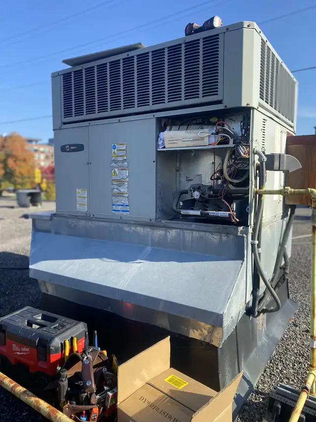 Commercial HVAC / Roof Top Unit Services 