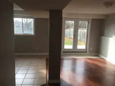 two bedroom apartment North Oshawa - all inclusive