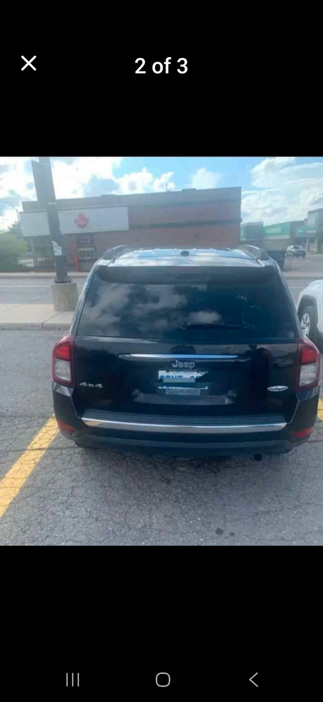 Jeep compass 2017 in Cars & Trucks in Kitchener / Waterloo - Image 2