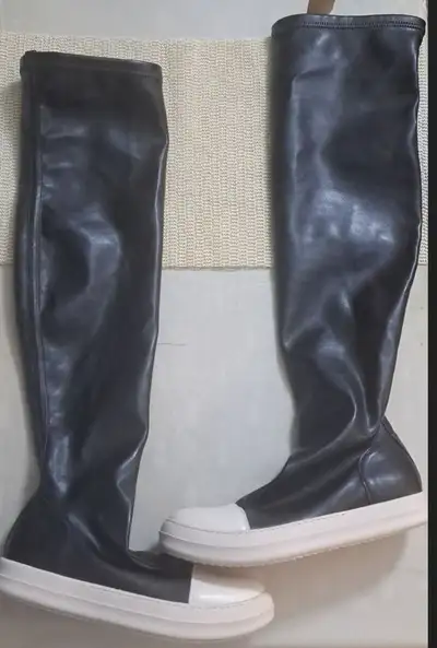 Bottes de caoutchouc 24'' pointure 9 (H1Y 3E9), View more