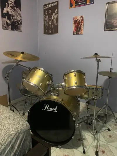 Selling my old drum kit just because I have recently purchased a new one. I bought this kit about 2...