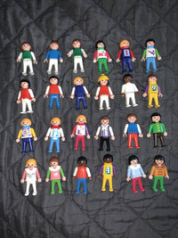 Lot of 24 Vintage 1981 Playmobil Geobra Figures