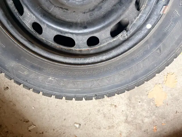 winter tire with rims in Tires & Rims in Ottawa - Image 11