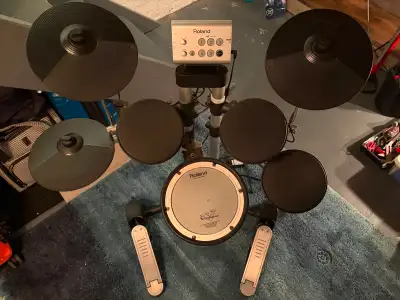 Roland HD-1 V-Drums Lite Electronic Drum Kit, View more