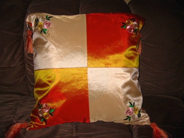 Brand new gorgeous premium silk Cushion cover for sale in Home Décor & Accents in City of Toronto