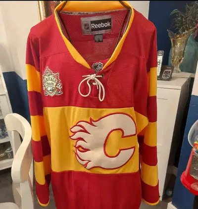 Calgary Flames Youth Heritage Classic Jersey, View more