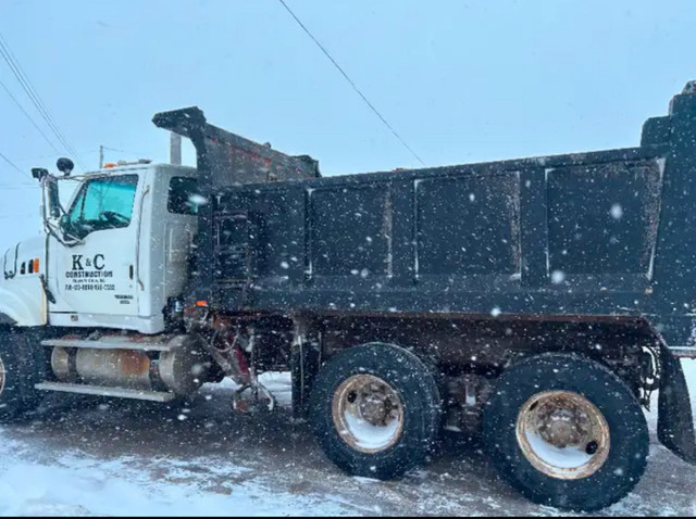 Dump Truck/Snow Plow/Flyer For Sale in Heavy Equipment in Corner Brook - Image 3