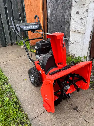 Ariens 24 in Classic 2 Stage Snowblower, View more