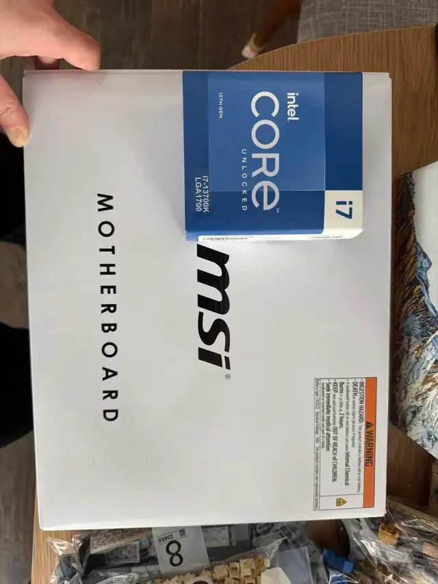 NEW Intel i7-13700K + MSI MAG Z790 TOMAHAWK WIFI (DDR5, WiFi 6E) in Desktop Computers in Markham / York Region - Image 2