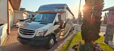 2016 Mercedes-Benz Sprinter Diesel Motorhome Chassis: Mercedes-Benz 3 litre V6 Sprinter dually 80,00...