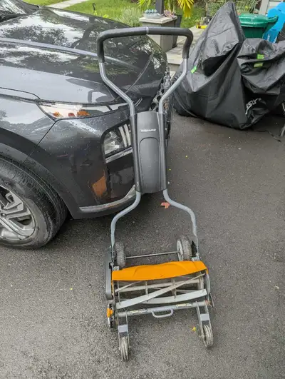Fiskars Reel Mower + Yardworks Sharpening Kit — Manual Push, View more