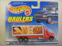 1997 Hot Wheels Haulers McDonald's Large Fries Truck-MIP
