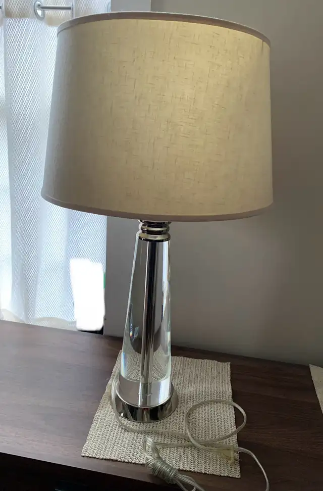 Pottery Barn Glass Tapered Lamp $10062863283472385121
