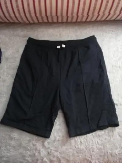 Men's medium shorts, View more