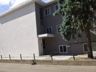 One Bedroom near Kingsway Mall, NAIT Campus and LRR