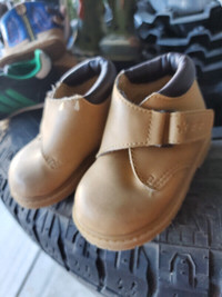 Toddler shoes sandals cowboy boots size 6