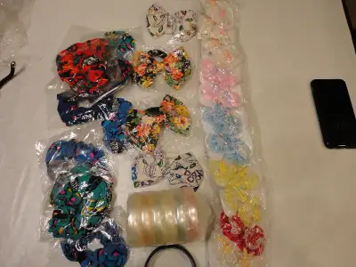 Assorted Women's and Children's Hair Products All New Kids Pony Tail Barrettes 12 Elastic Bows 4 Scr...
