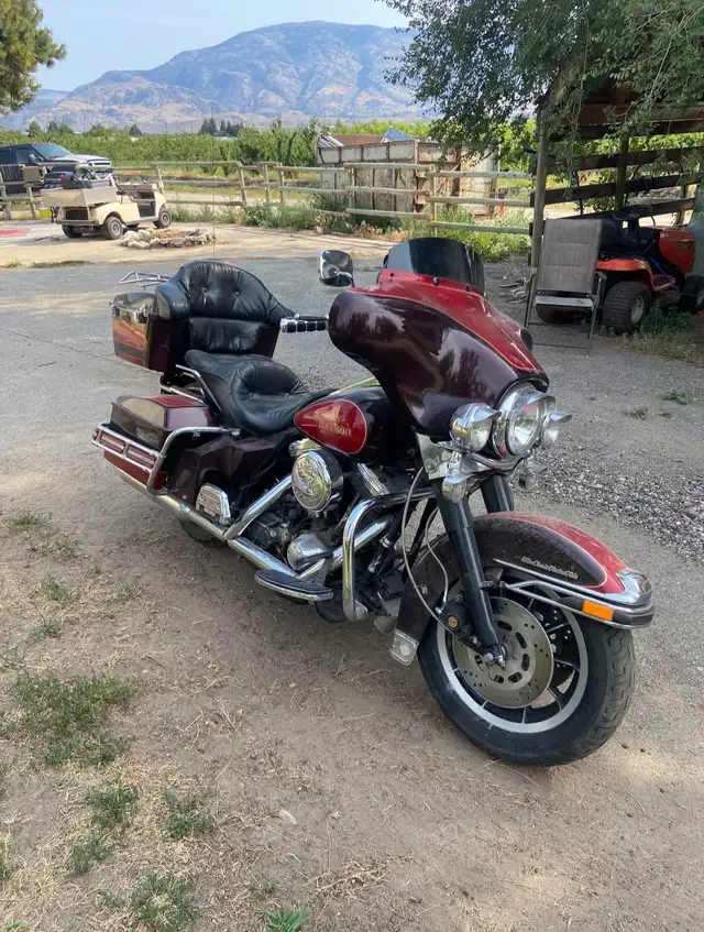 1986 Harley-Davidson Electra Glide in Street, Cruisers & Choppers in Penticton - Image 4