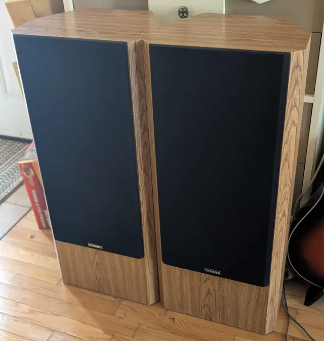 Fisher STV9735 Floor Standing Speakers in Speakers in Calgary - Image 9