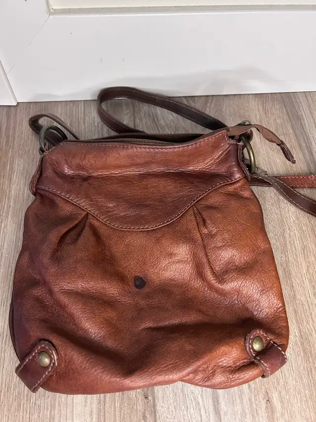 Leather Purses569708185052794885