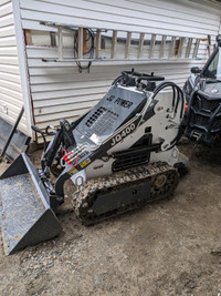 Location mini Skid steer Bob cat sur roue 34" avec  opérateur