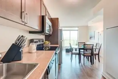 2 BED 1 BATH GREAT LOCATION BRENTWOOD NICE VIEW