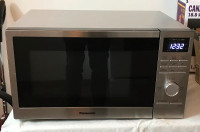 Microwave - Stainless Steel Panasonic NN-SD68LS Countertop 1100w