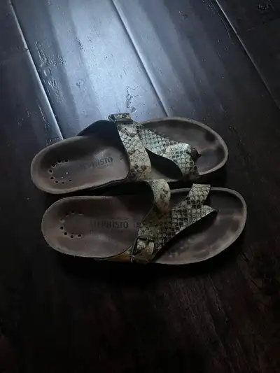 Mephisto Womens Sandals Size 6, View more