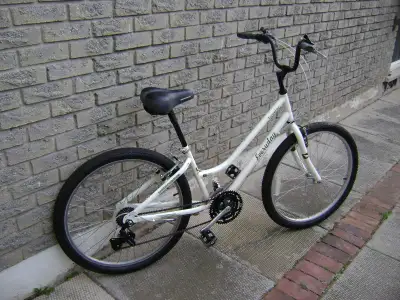 Women's bike comuter cruiser MTB., View more