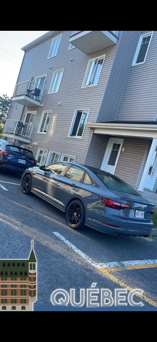 Volkswagen Jetta GLI autobahn  in Cars & Trucks in Lévis - Image 5