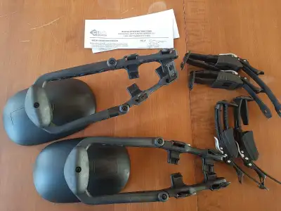 I'm selling a set of CIPA universal bar towing mirrors, part number #11900. These mirrors are design...