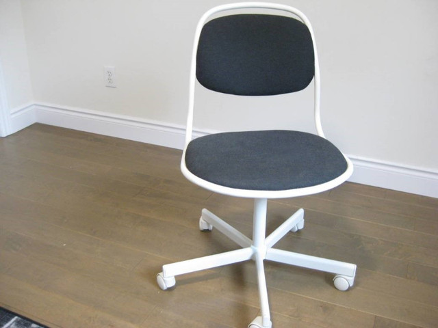 Ikea Bedroom Size Work Table Desk Plus Grey Fabric Swivel Chair in Desks in Kitchener / Waterloo - Image 3