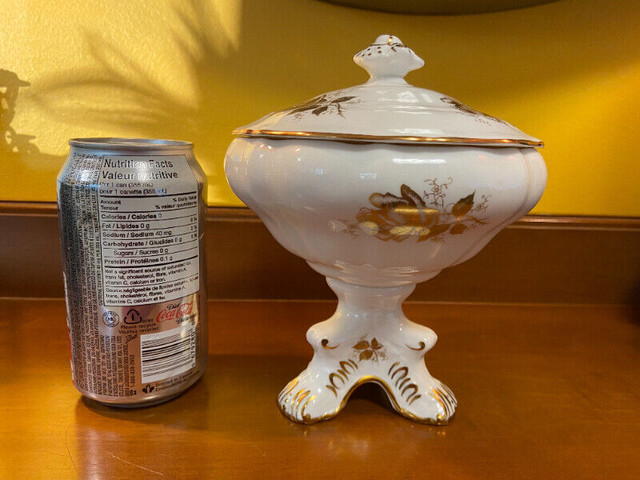 Vintage Hammersley Golden Glory Footed Covered Candy Dish in Arts & Collectibles in Oshawa / Durham Region - Image 4
