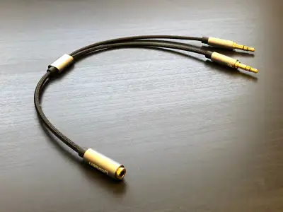 Y Splitter cord - Audio+Mic female to Audio male and Mic male, View more