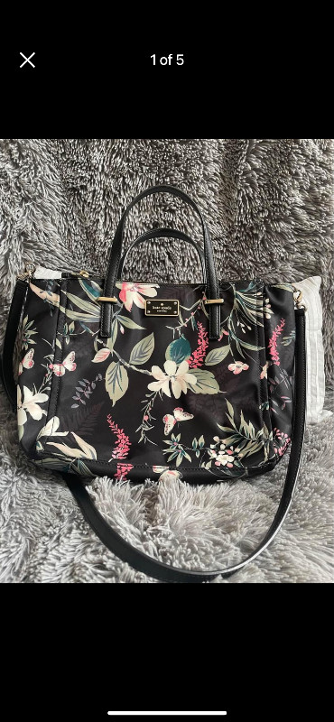 Kate Spade purse in Women's - Bags & Wallets in Edmonton