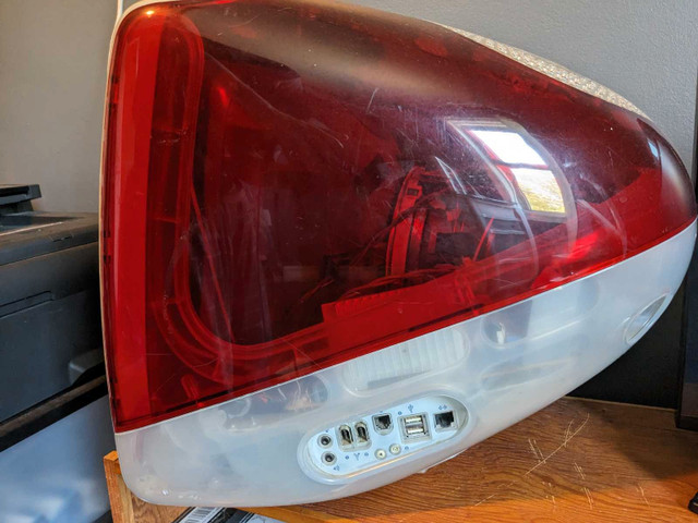 Strawberry iMac G3 in Desktop Computers in Dartmouth - Image 2