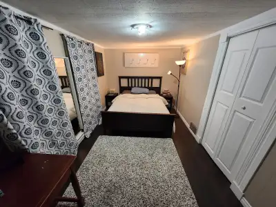 Beautiful Executive room + Furnished