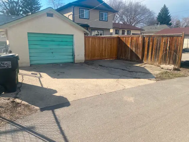House for sale63849108193155122